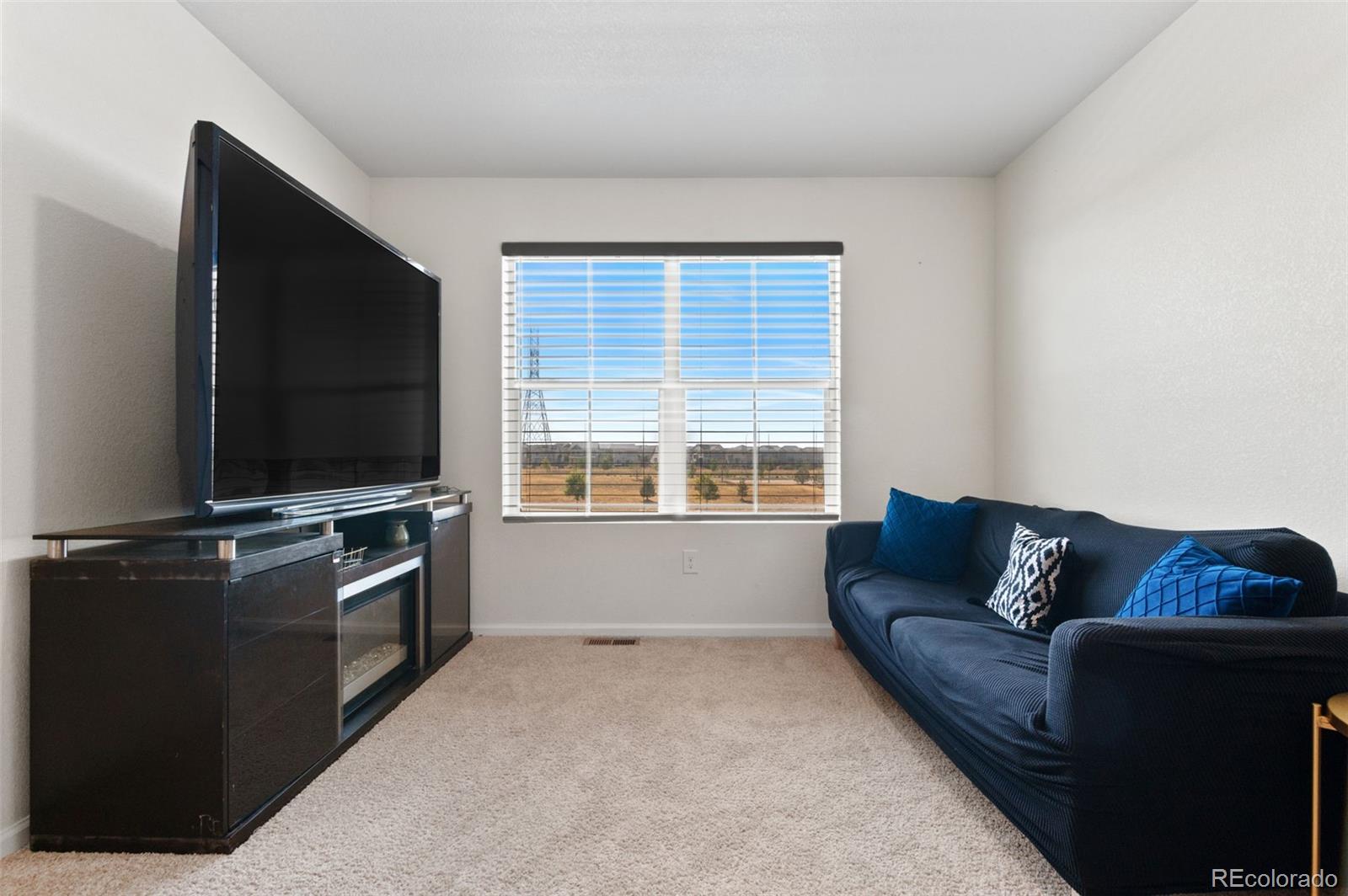 31 S Quantock Street