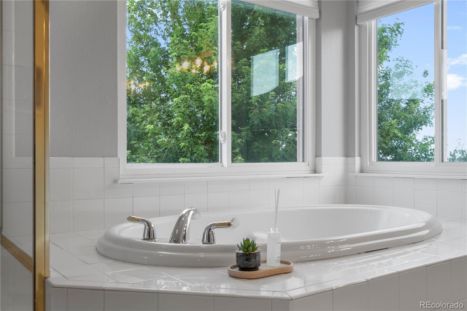 22166 E Peakview Drive