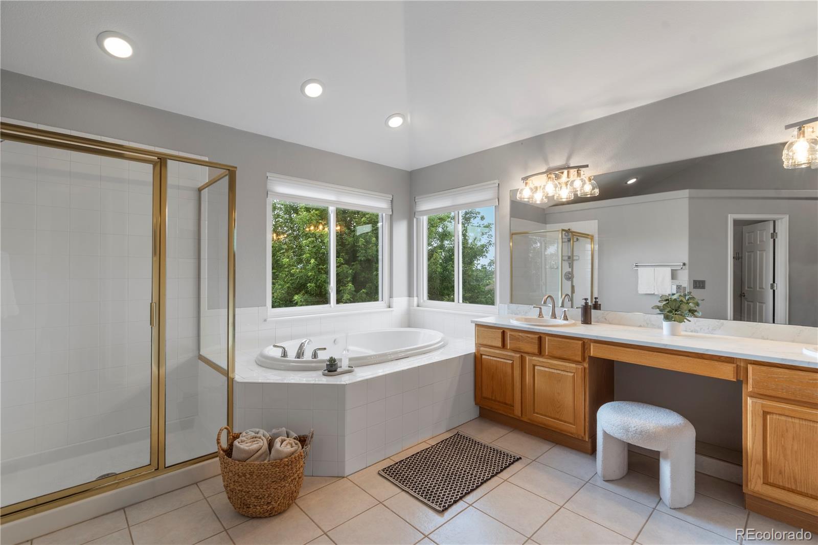 22166 E Peakview Drive