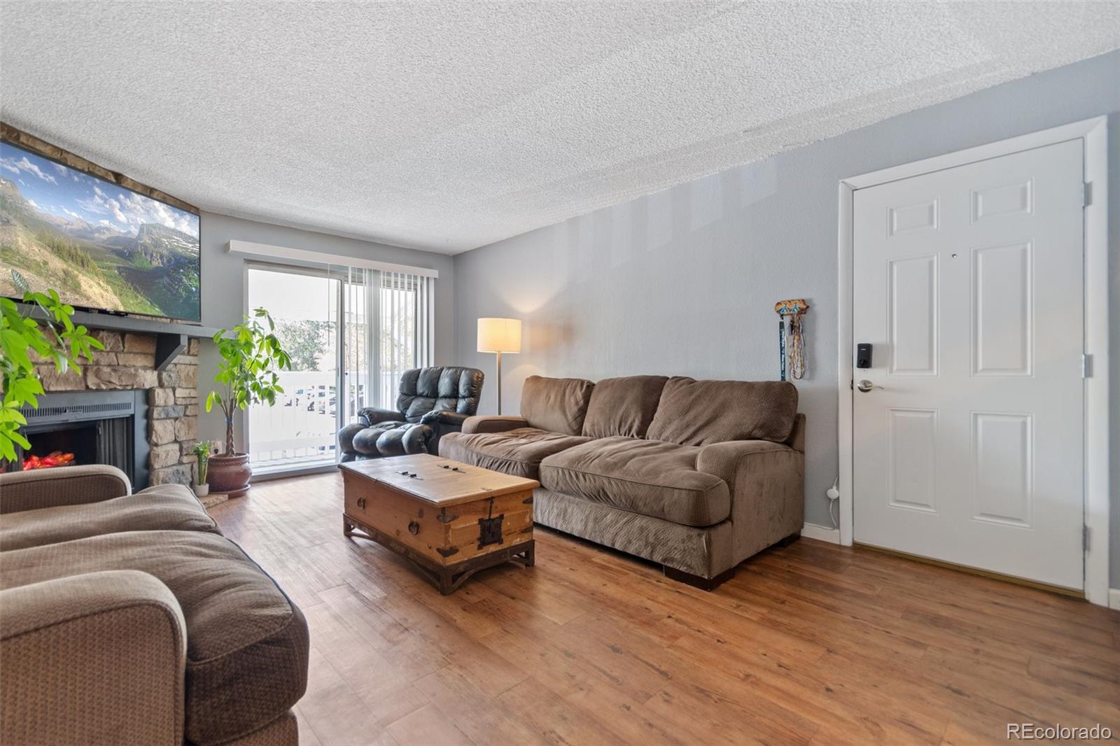 14483 E Jewell Avenue Unit: 204