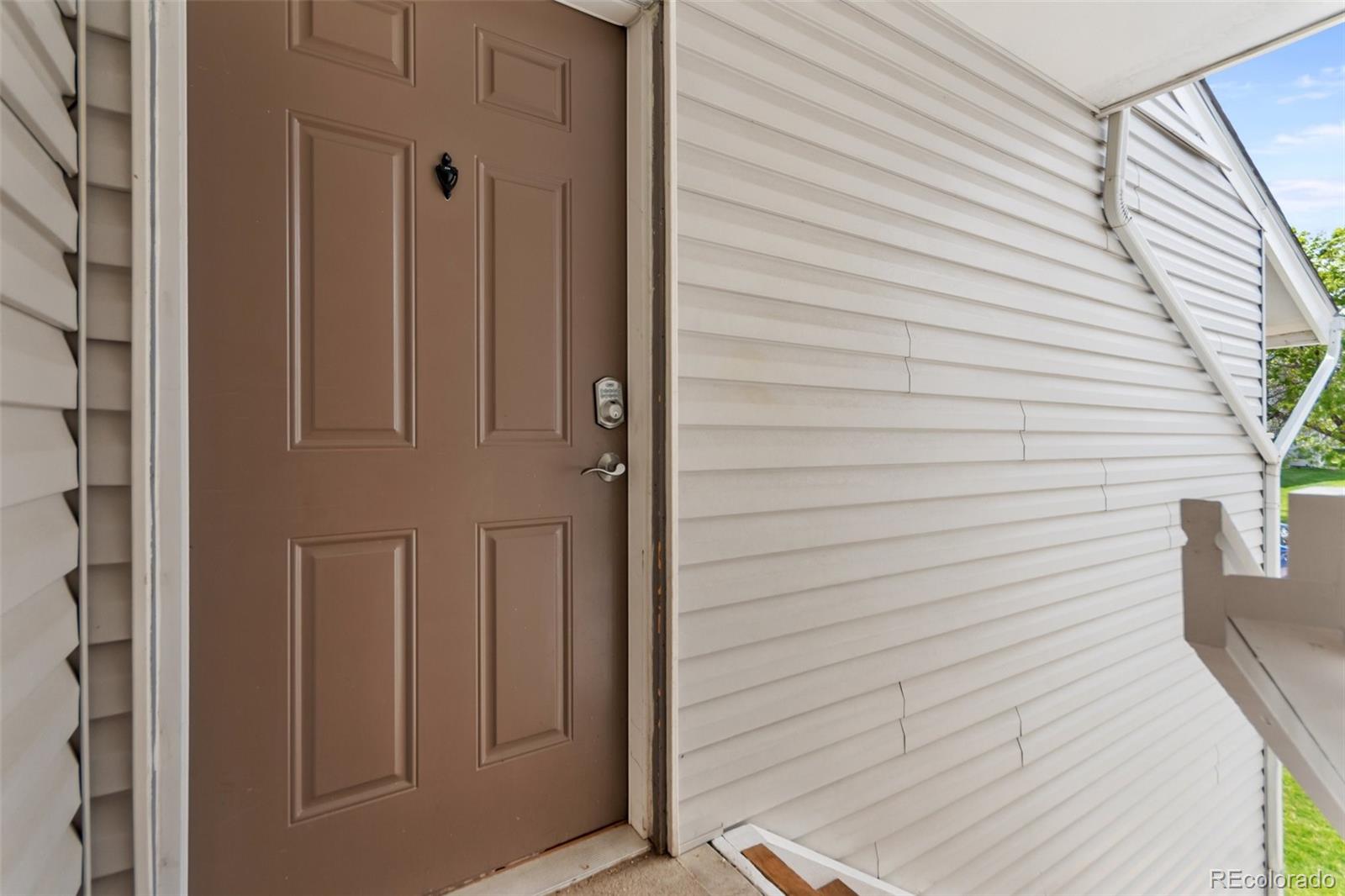 14483 E Jewell Avenue Unit: 204