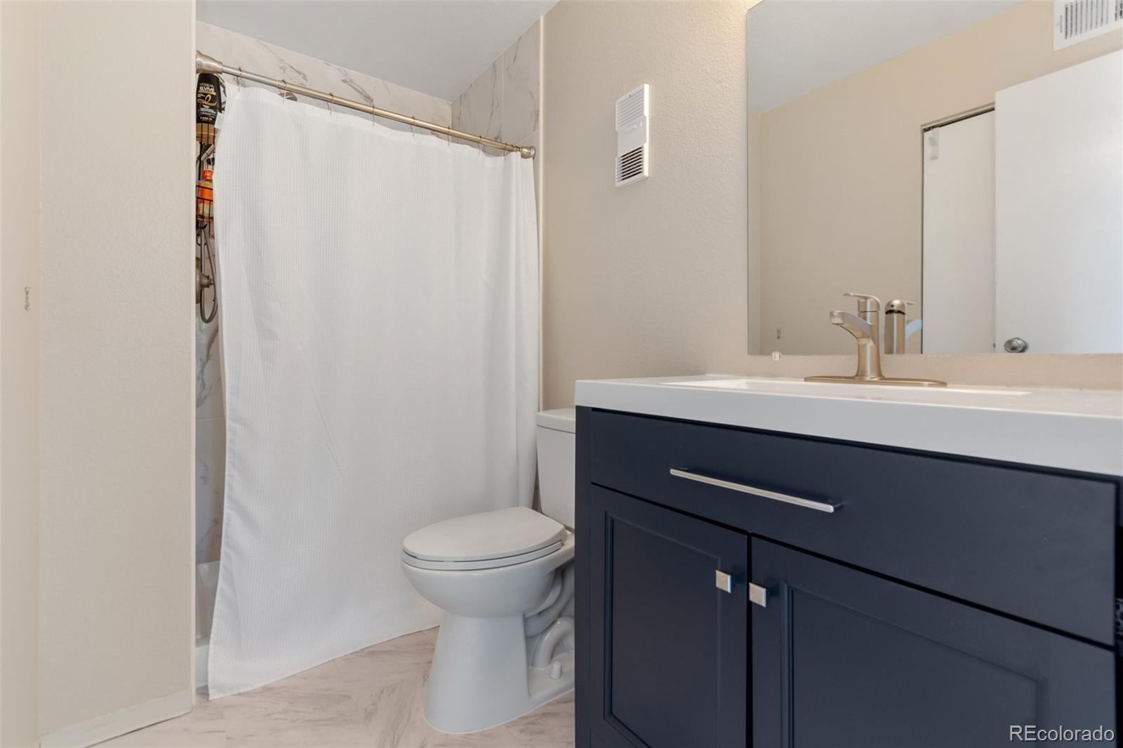 14483 E Jewell Avenue Unit: 204