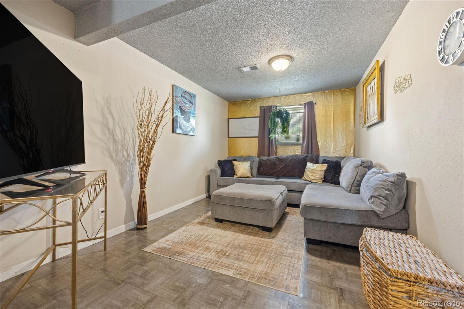 4725 Topeka Court