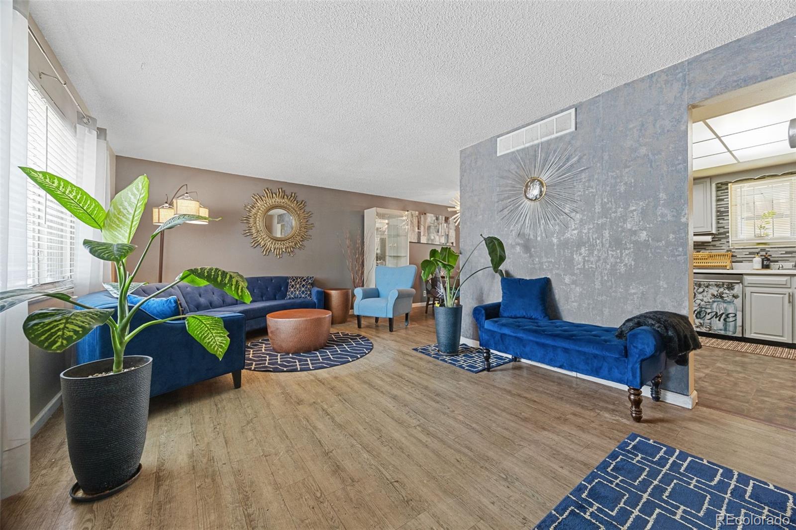 4725 Topeka Court