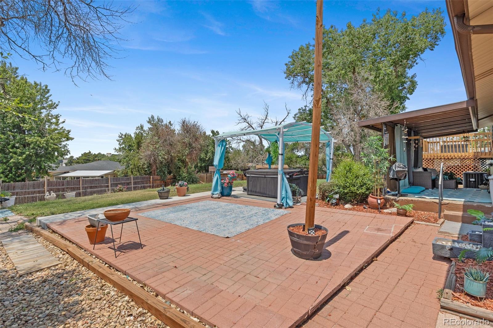 4725 Topeka Court