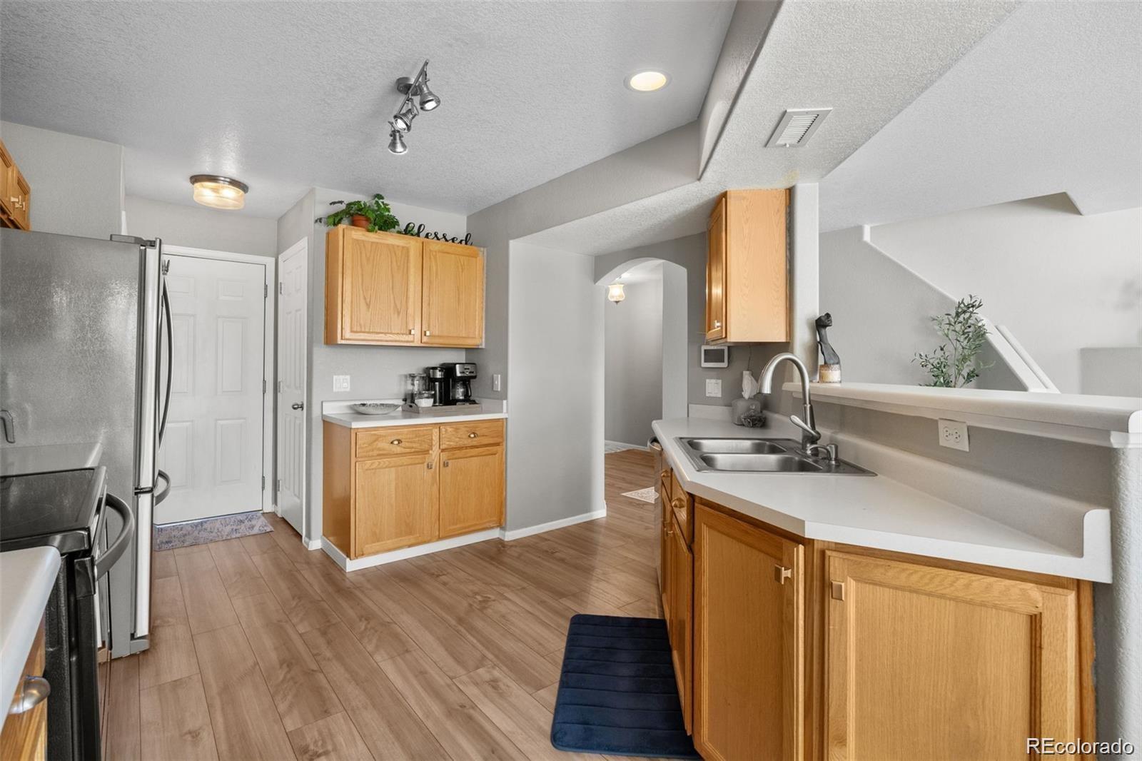 1381 S Cathay Court Unit: 106