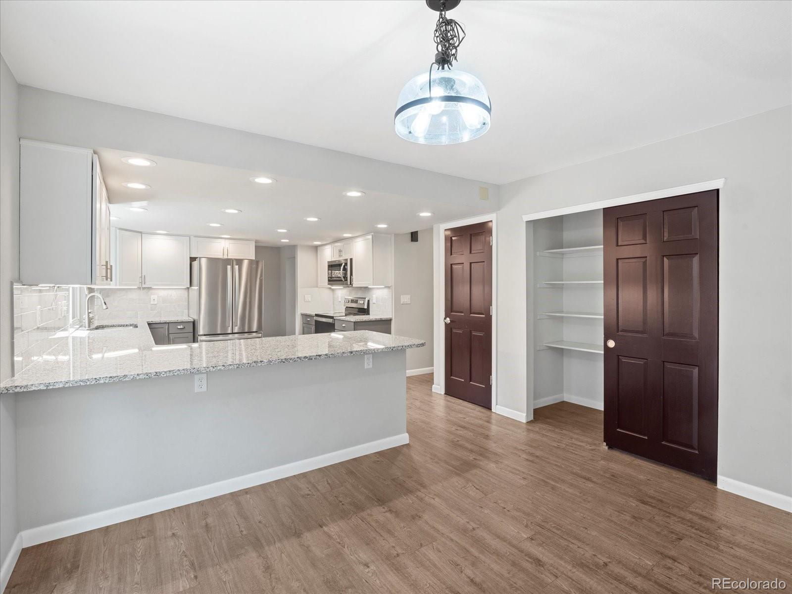 7932 S Marion Circle