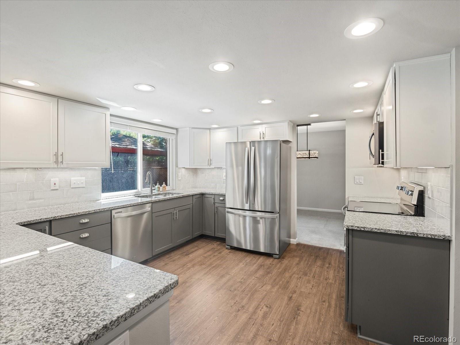 7932 S Marion Circle