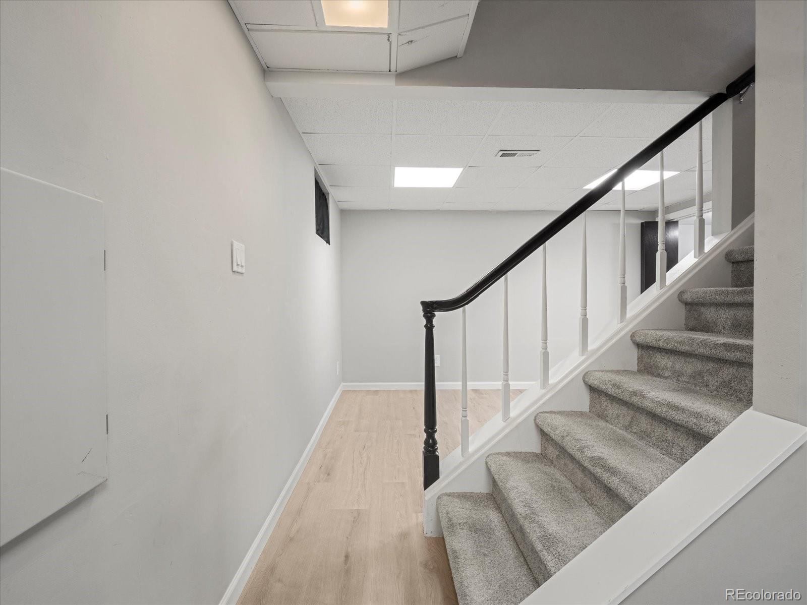 7932 S Marion Circle