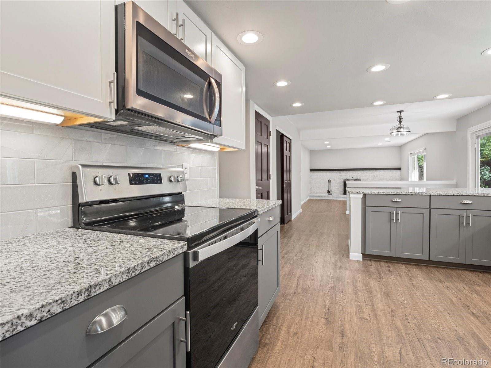 7932 S Marion Circle