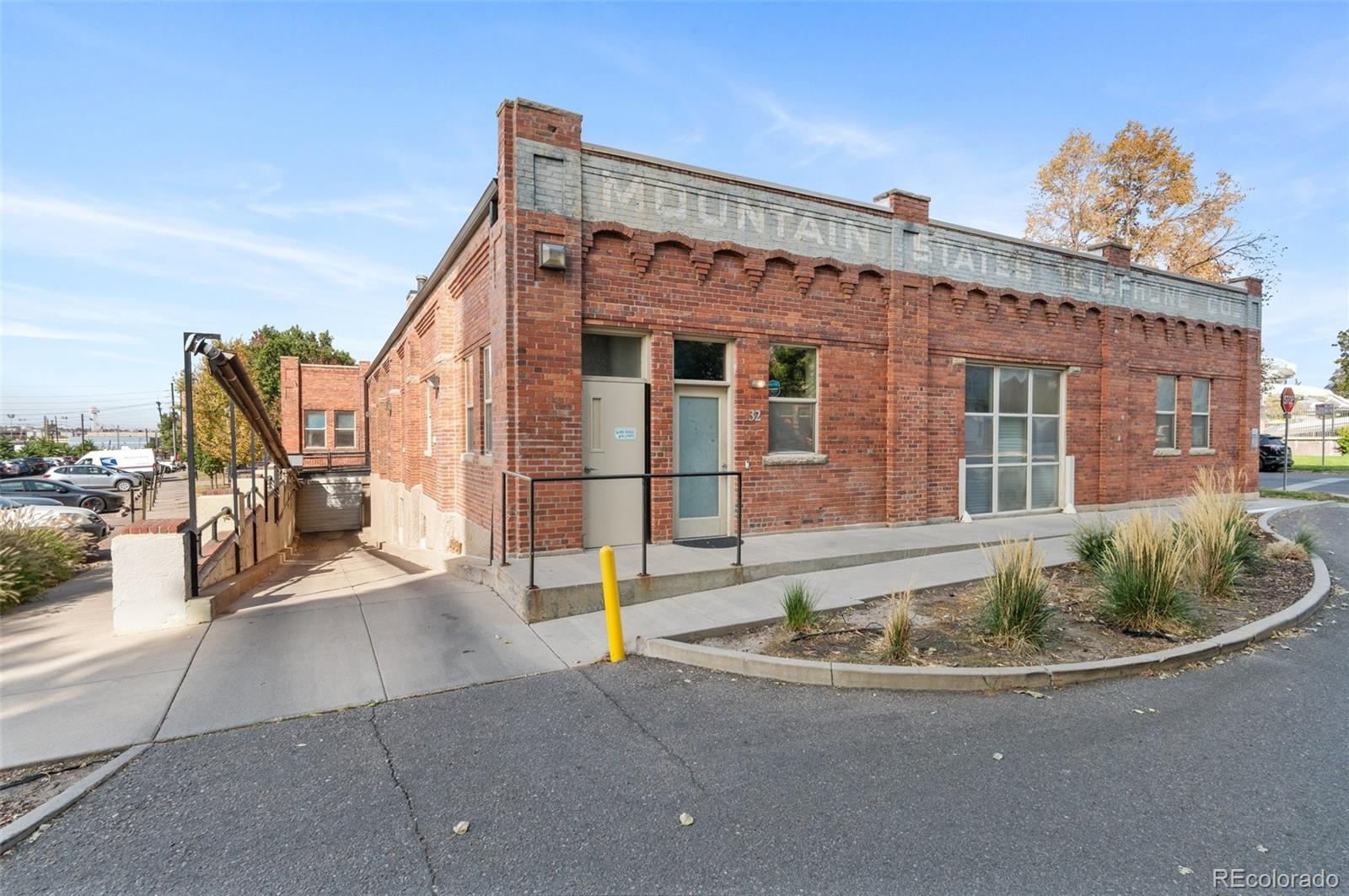 1111 Osage Street Unit: 16