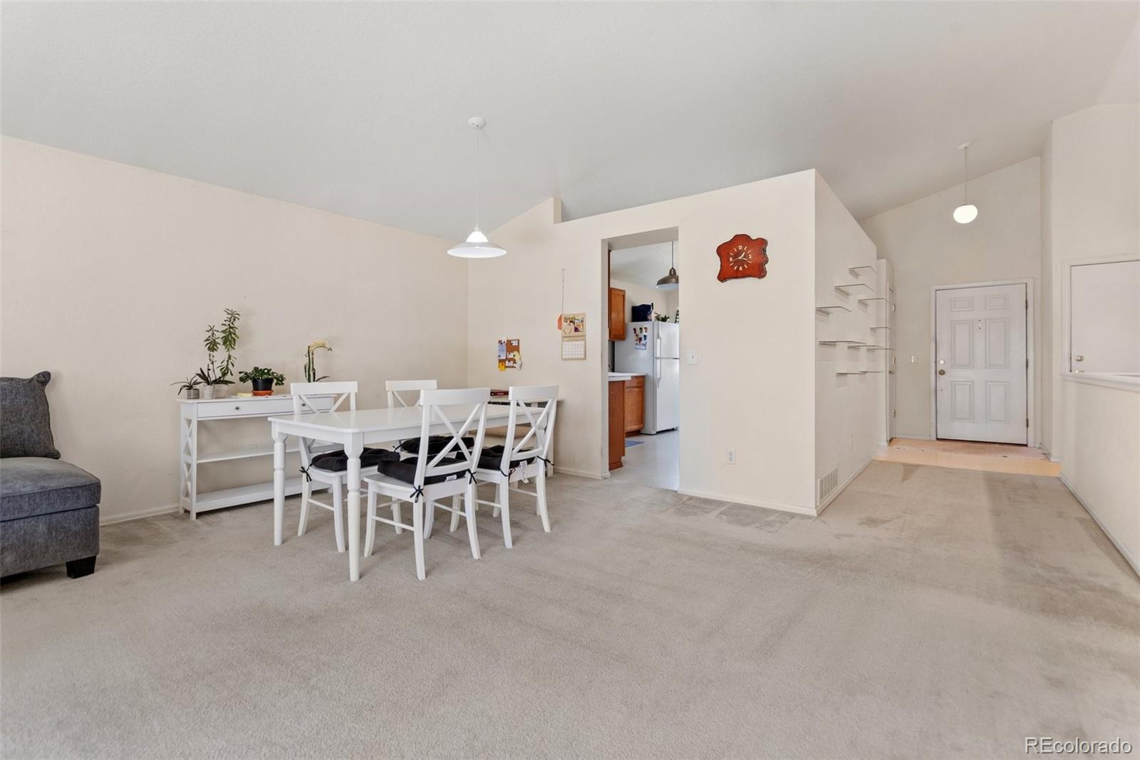 21322 E Williamette Place