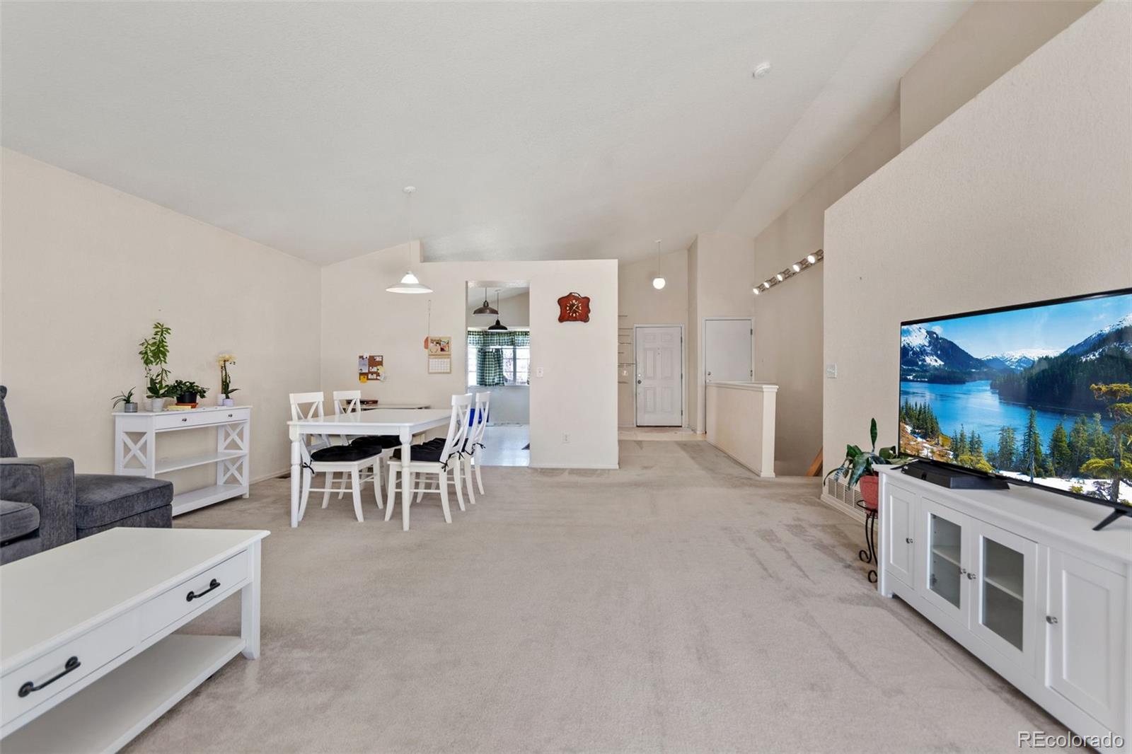 21322 E Williamette Place