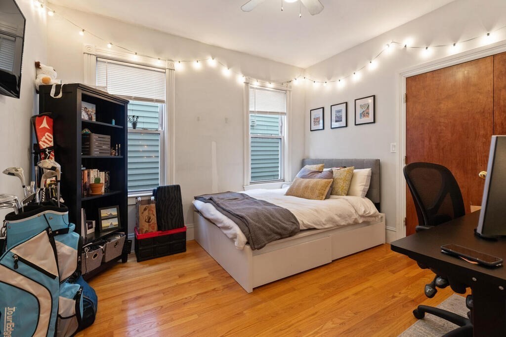 93 Old Harbor St # 2