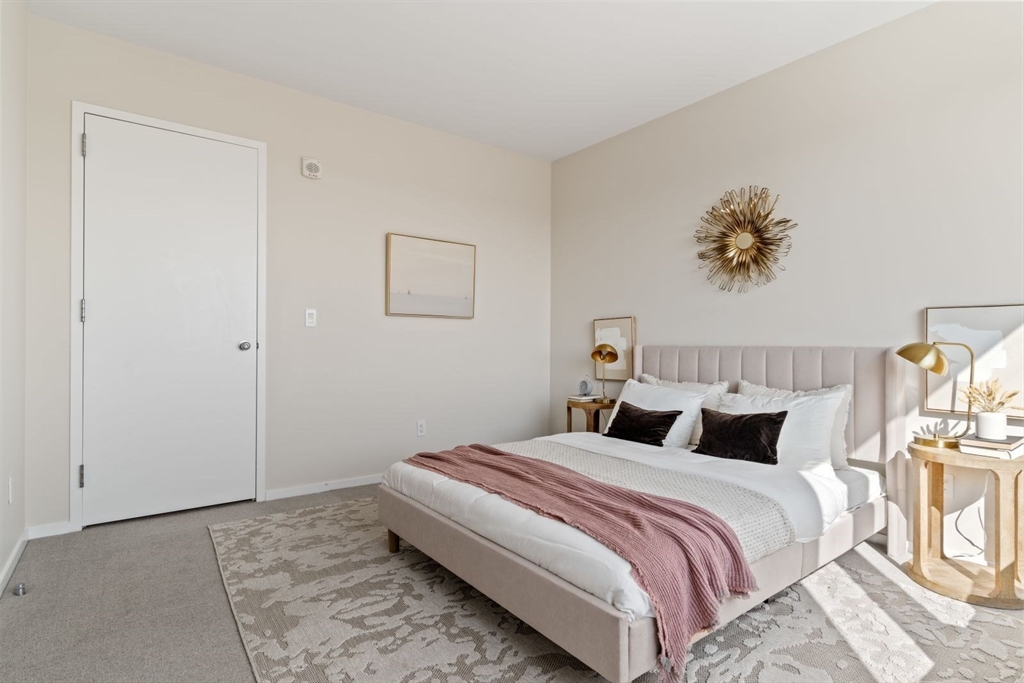 141 Dorchester Ave # 202