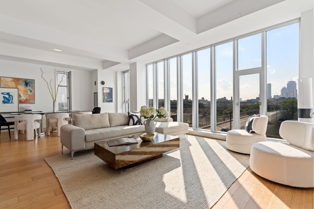 141 Dorchester Ave # 202