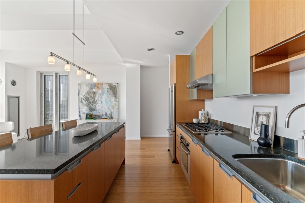 141 Dorchester Ave # 202
