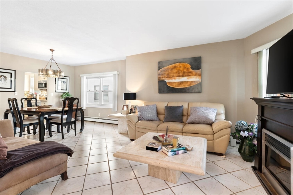 26 Wellesly St # 1