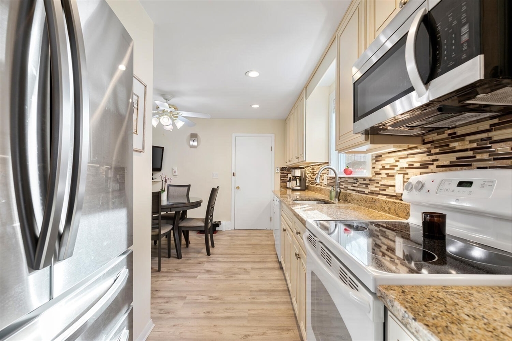 26 Wellesly St # 1