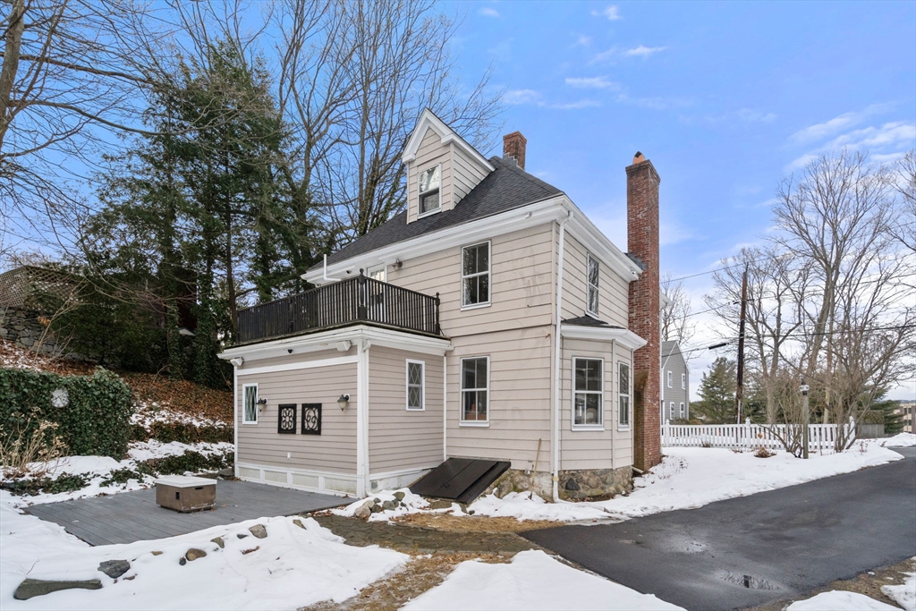 5 Bow St