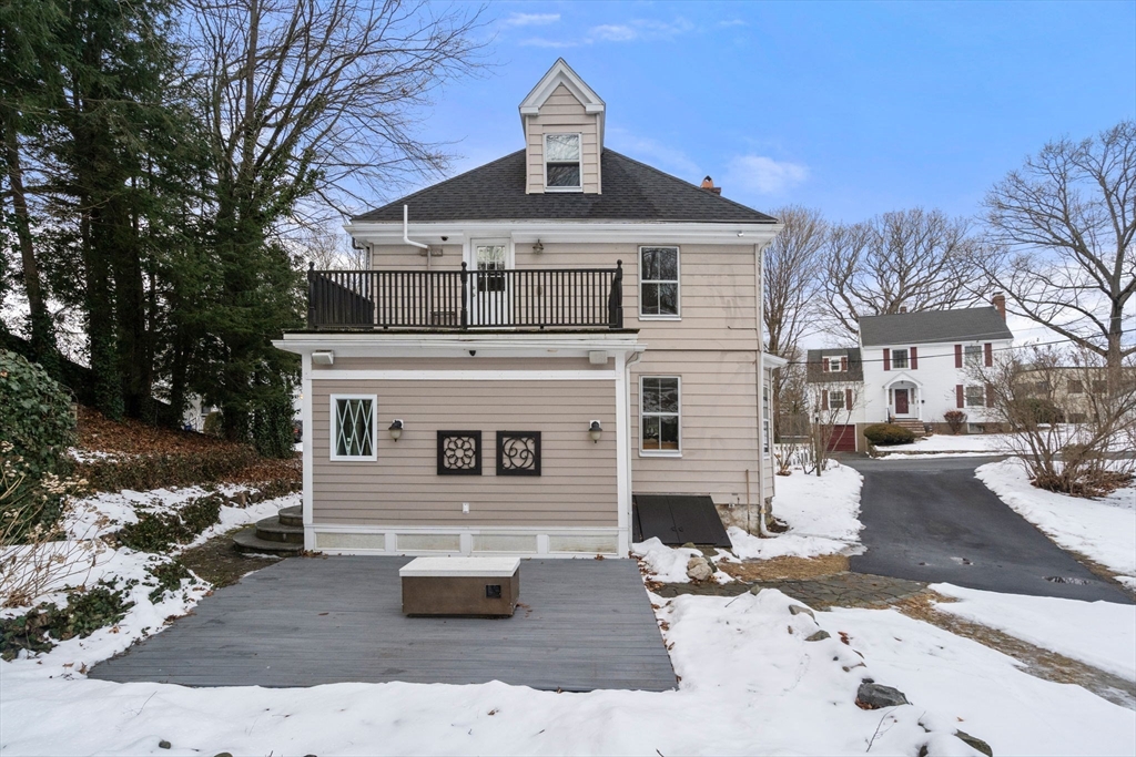 5 Bow St