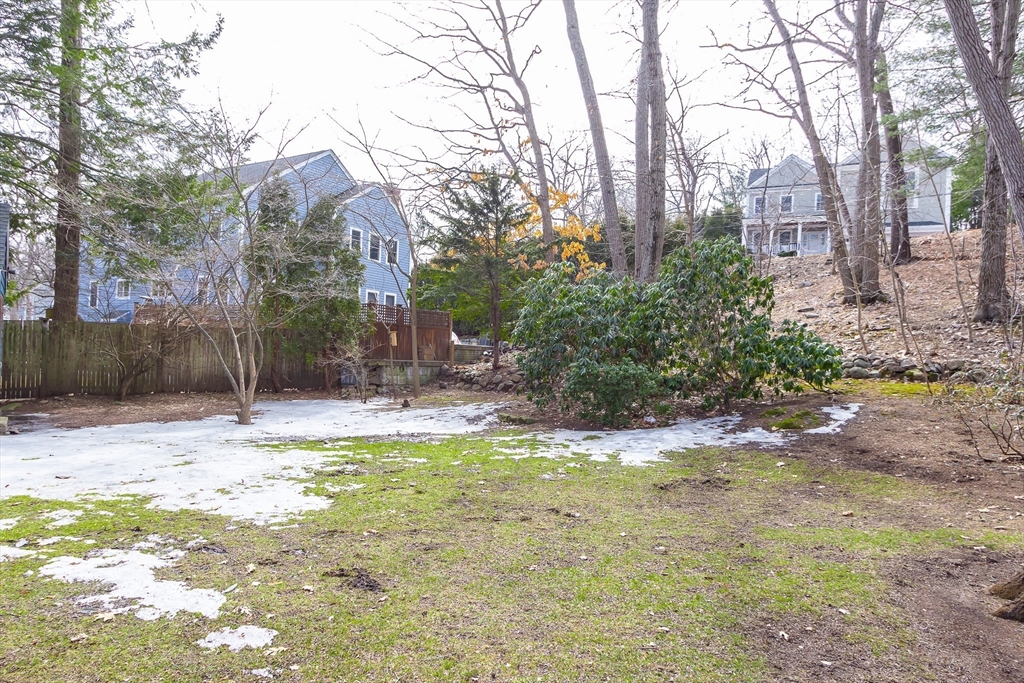 663 Greendale Ave
