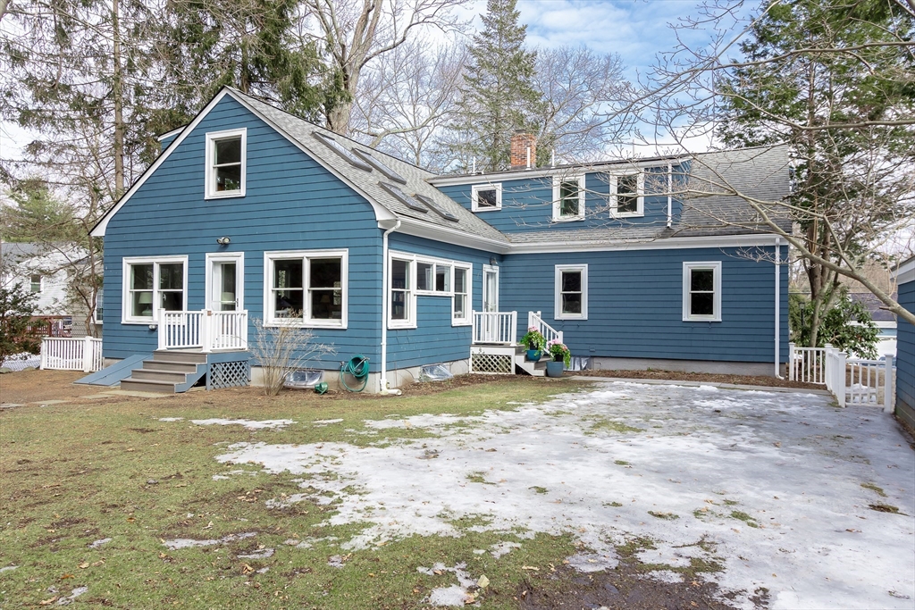 663 Greendale Ave