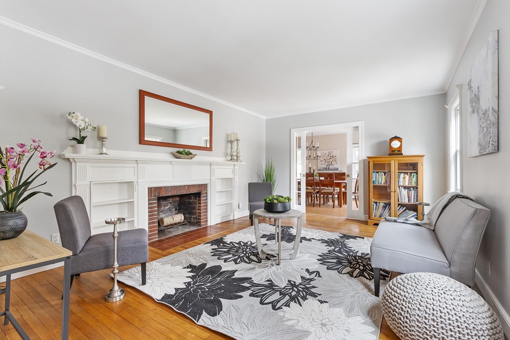 663 Greendale Ave