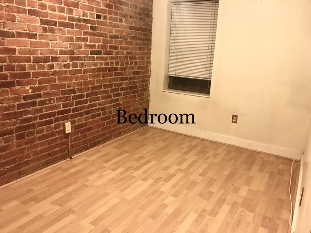 281 West Third St # 2