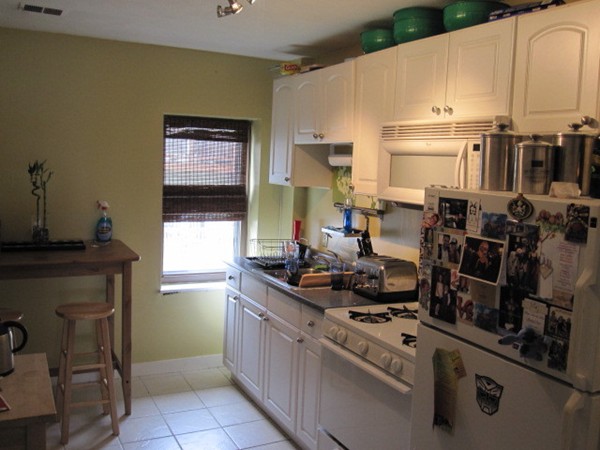 281 West Third St # 2