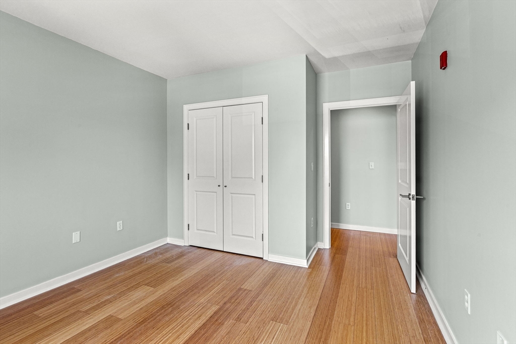 16 Miner Street # 301
