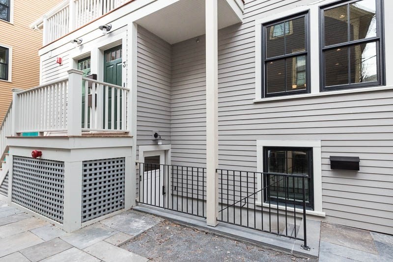 23 Grant St. # 1