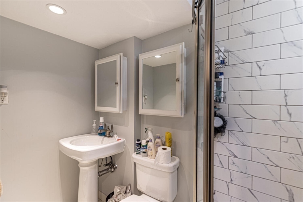 320 Athens St # 1