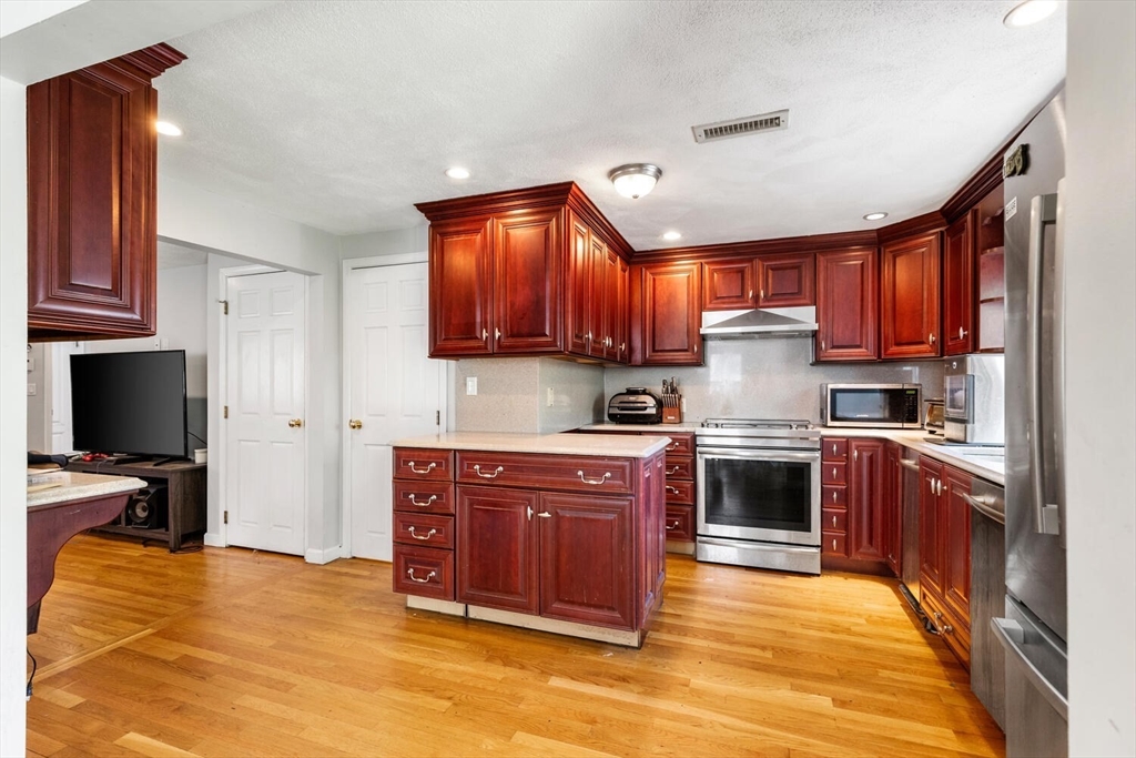 320 Athens St # 1