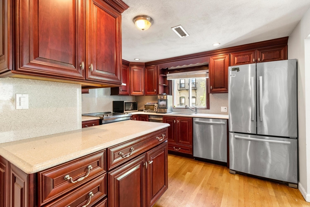 320 Athens St # 1