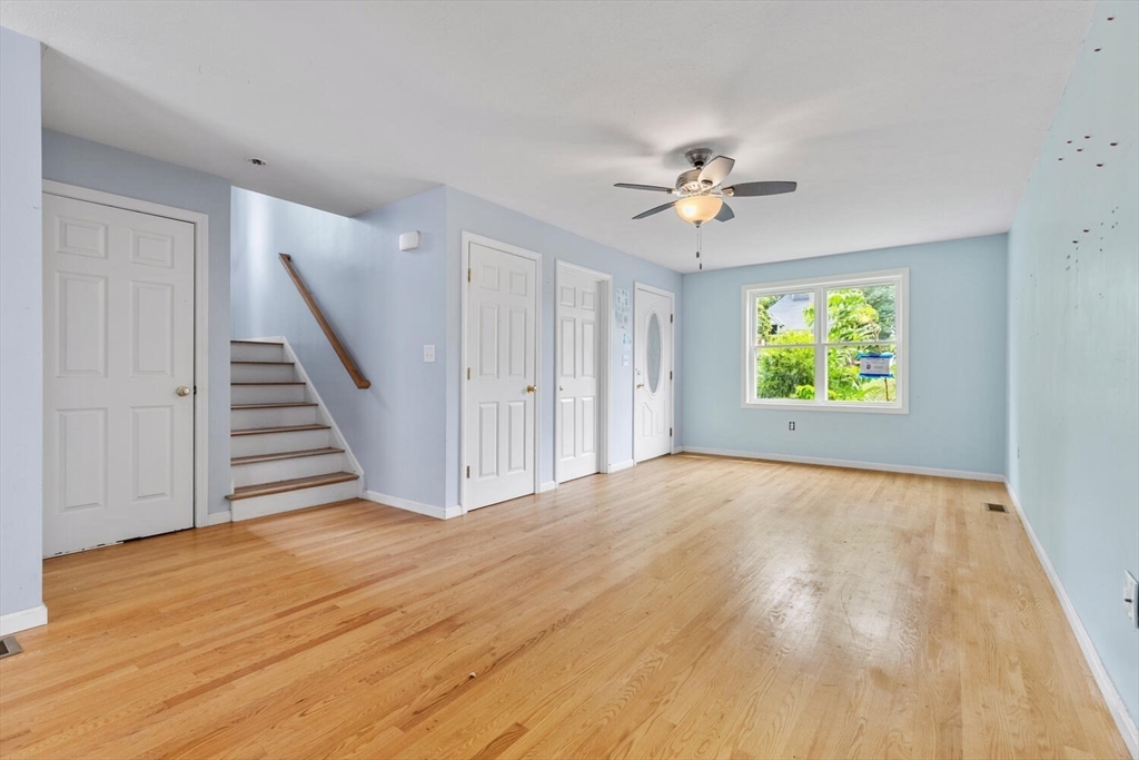 8 Aberdeen St