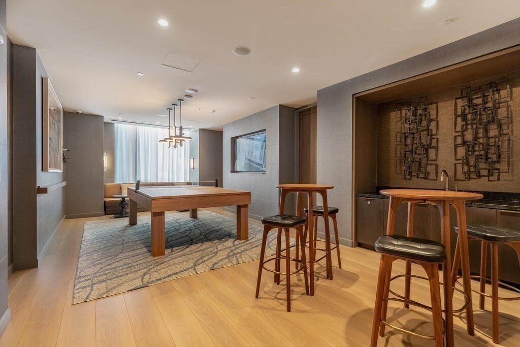 380 Harrison Ave # 1126