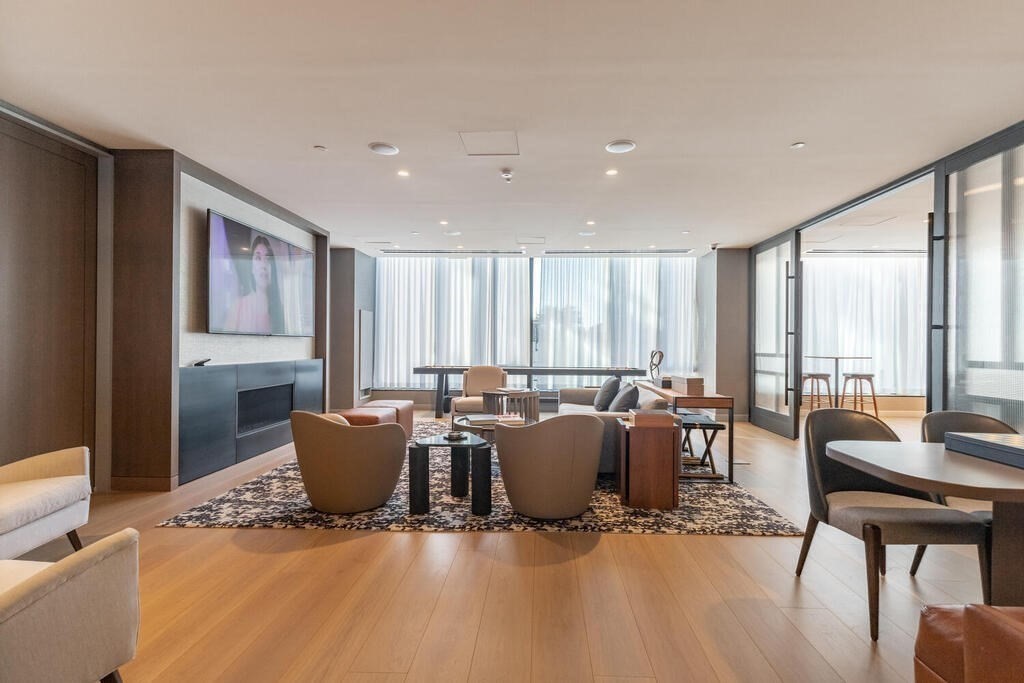 380 Harrison Ave # 1126