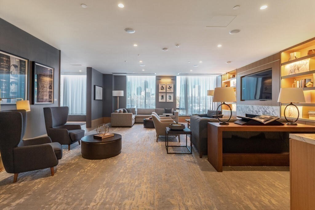 380 Harrison Ave # 1126