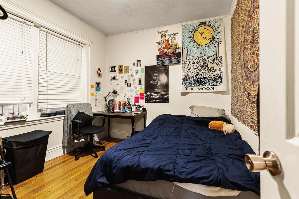 56 Charlesgate E # 135