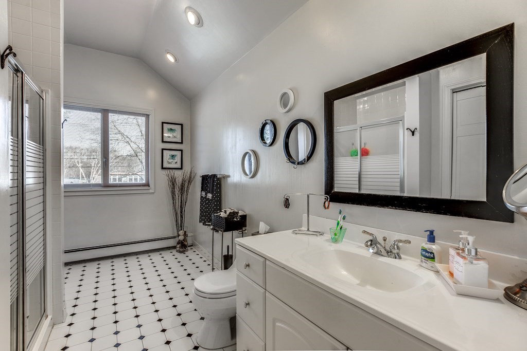 11 Beethoven Ave # 11