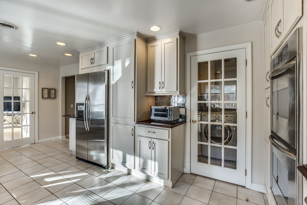 11 Beethoven Ave # 11