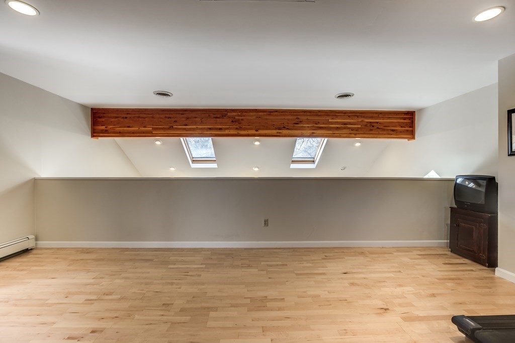 11 Beethoven Ave # 11