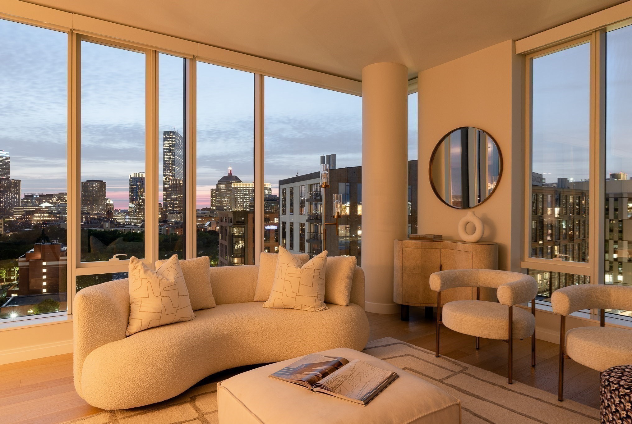 380 Harrison Ave Unit: PH1J