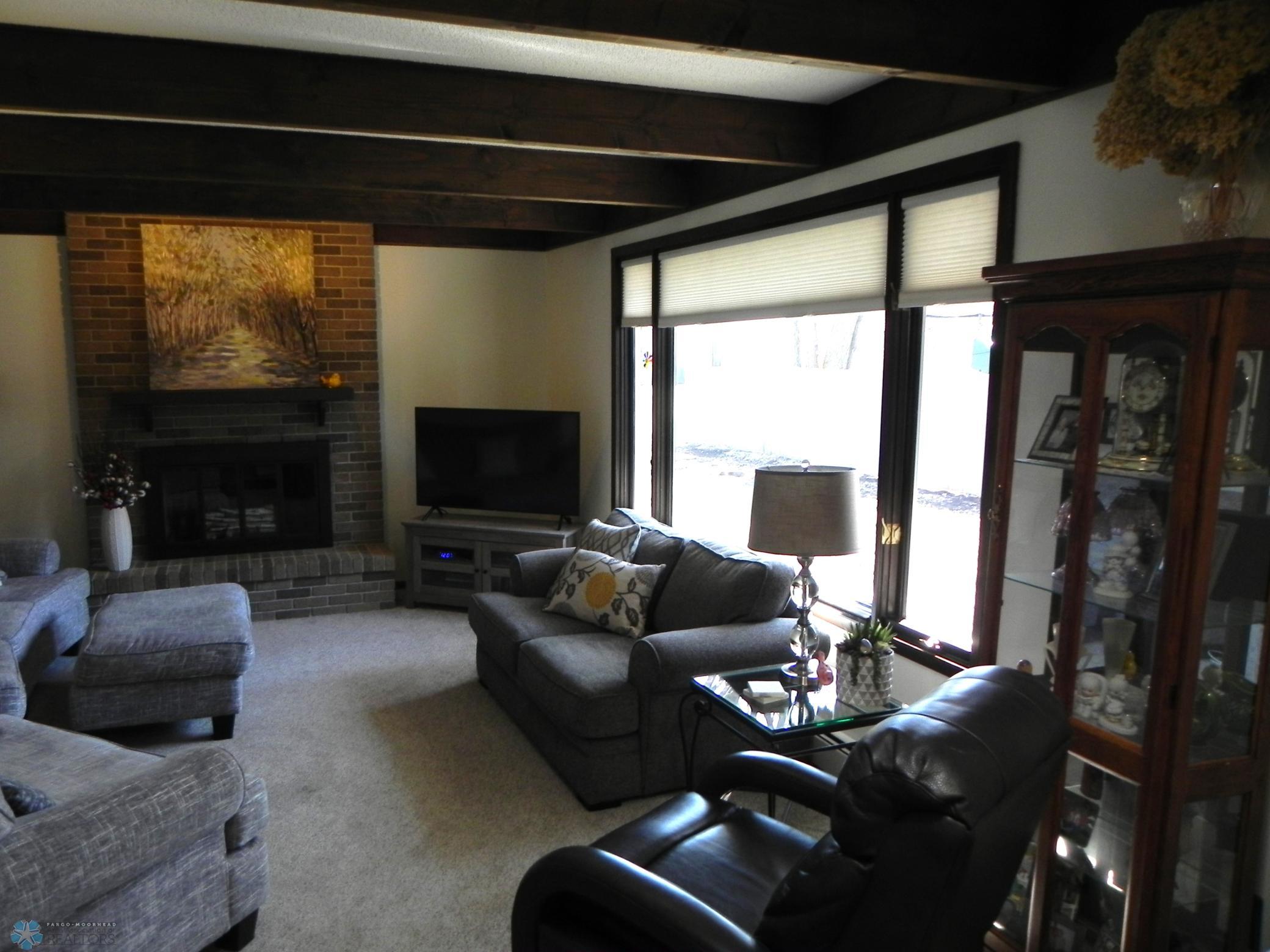 1 35th Avenue NE