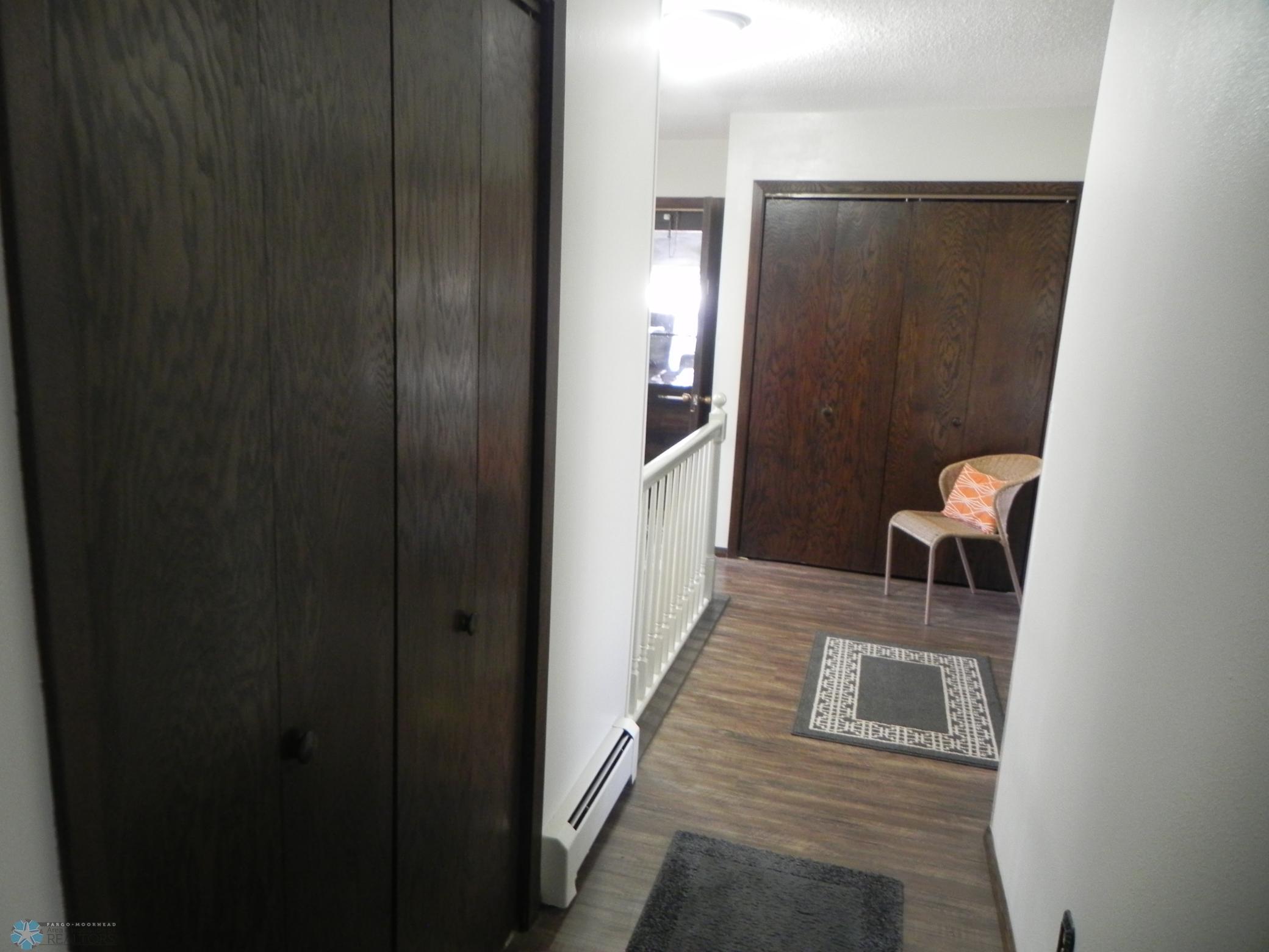 1 35th Avenue NE