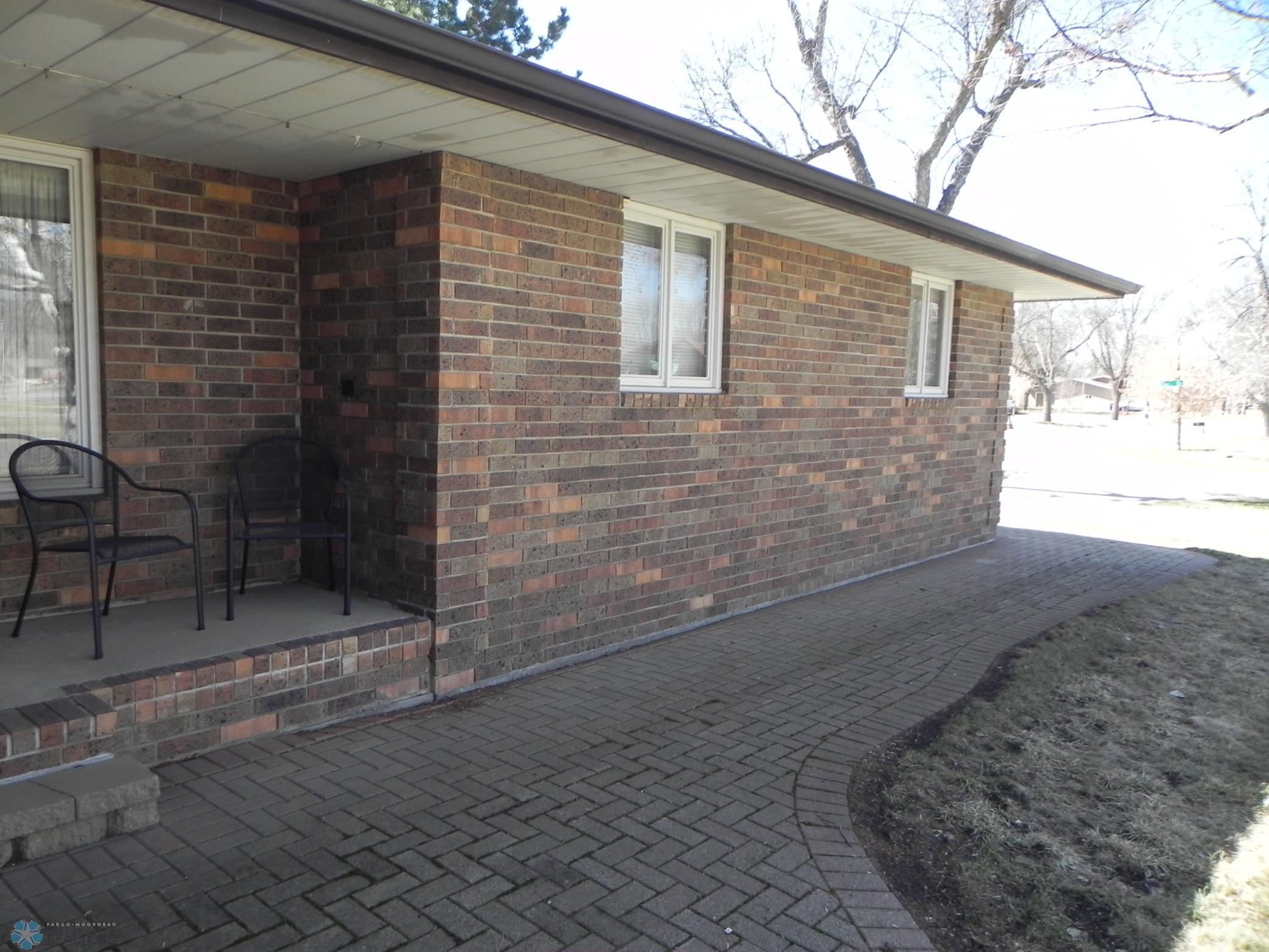 1 35th Avenue NE