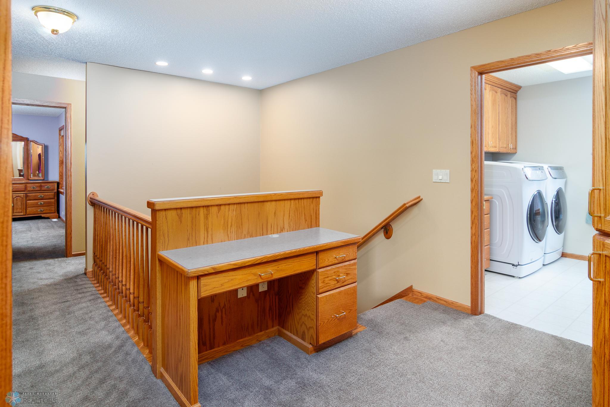 128 N Woodcrest Drive N