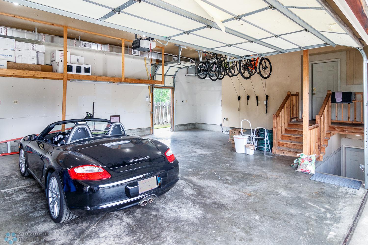 128 N Woodcrest Drive N