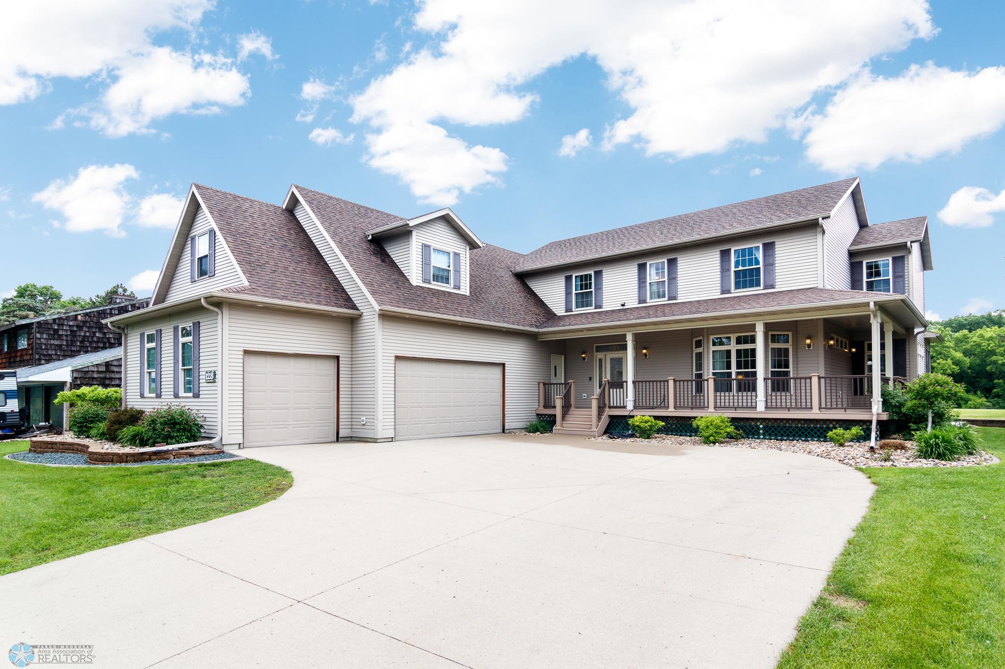 128 N Woodcrest Drive N